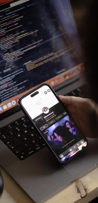 WeClickk community app